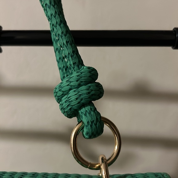 Green Purse - Picture 4 of 4